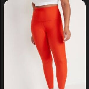 Old Navy Powersoft leggings size large. Color was called Mystic Fire.